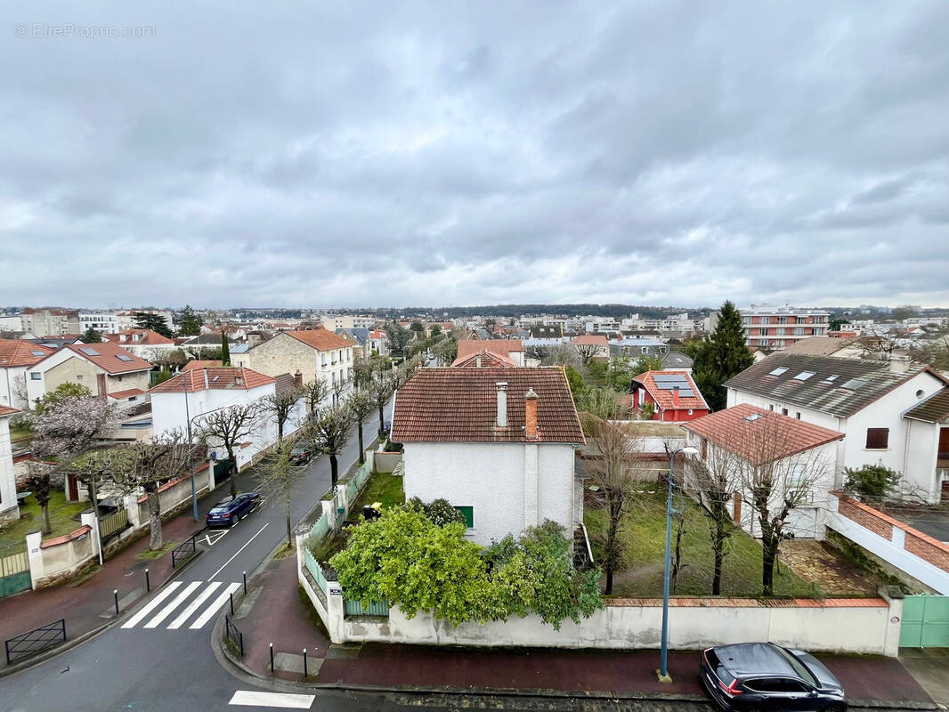 Appartement à SAINT-MAUR-DES-FOSSES