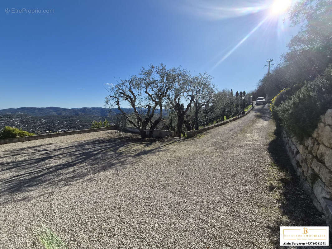 Maison à SPERACEDES