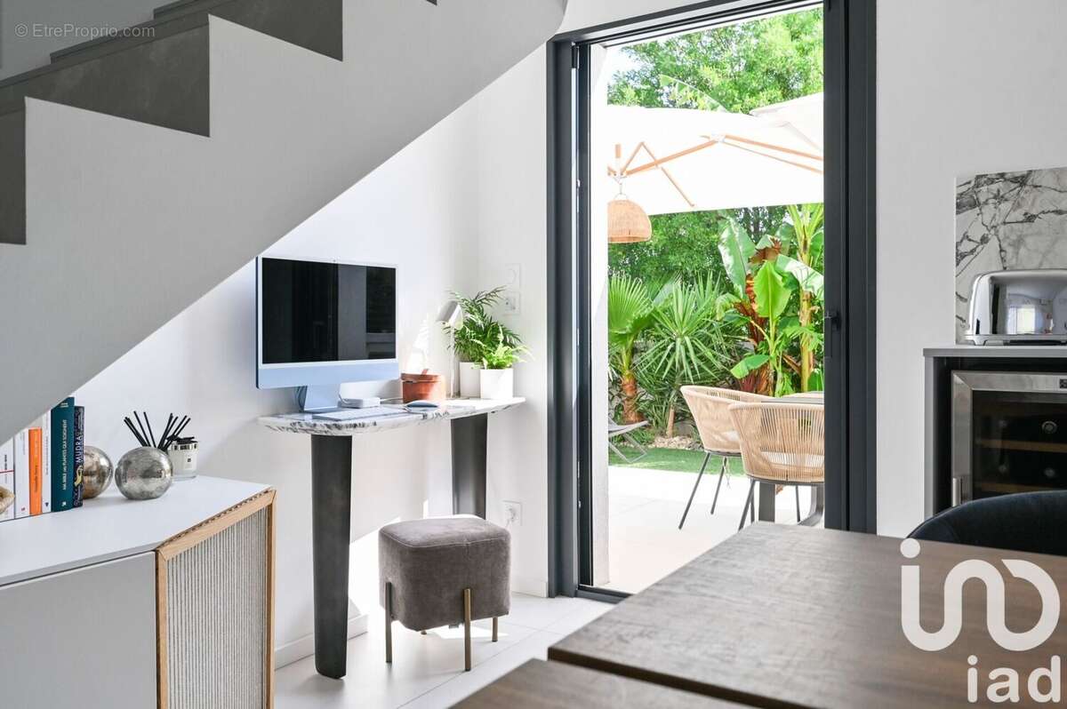 Photo 3 - Maison à PEYPIN