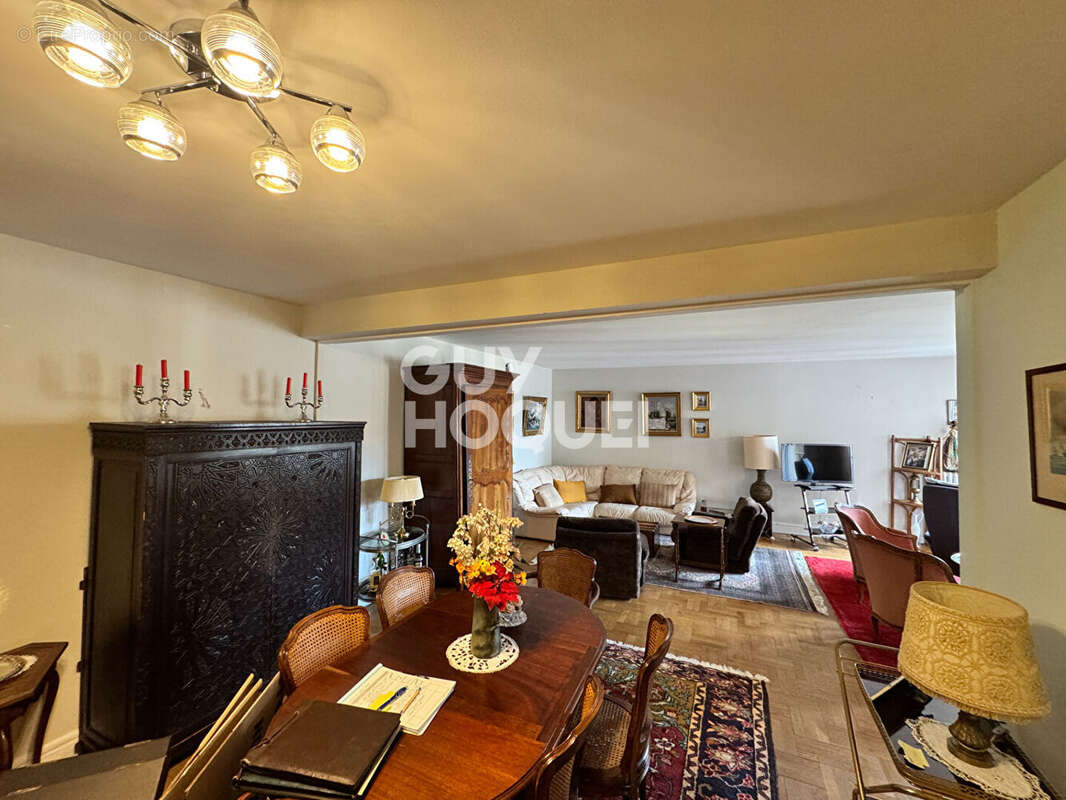 Appartement à CAHORS