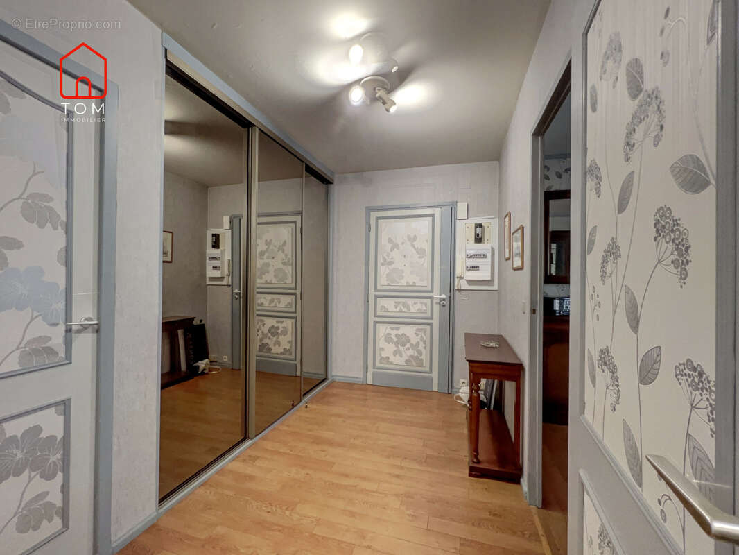 Appartement à MONS-EN-BAROEUL