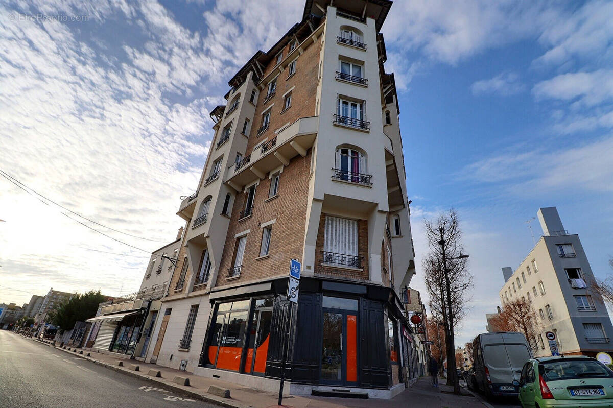 Appartement à AUBERVILLIERS