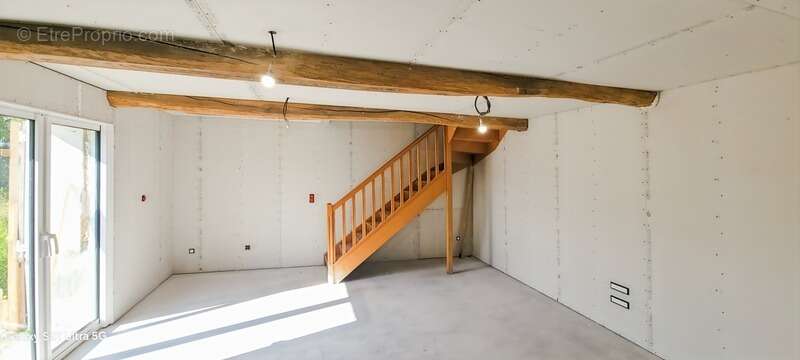 Appartement à SAINT-DIDIER-SUR-CHALARONNE