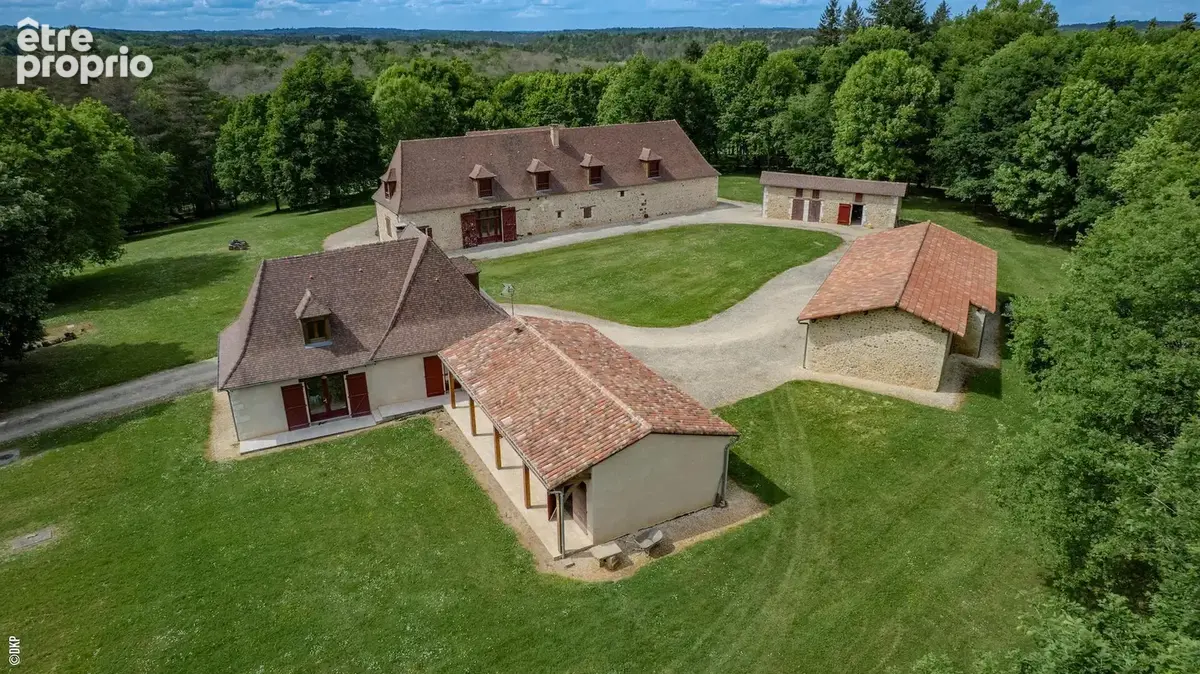 Photo Maison à Perigueux au prix de 1 575 000€