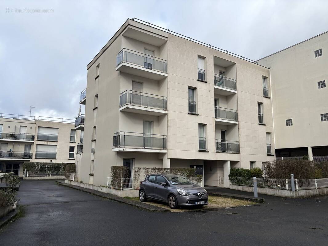 Appartement à SAVIGNY-SUR-ORGE