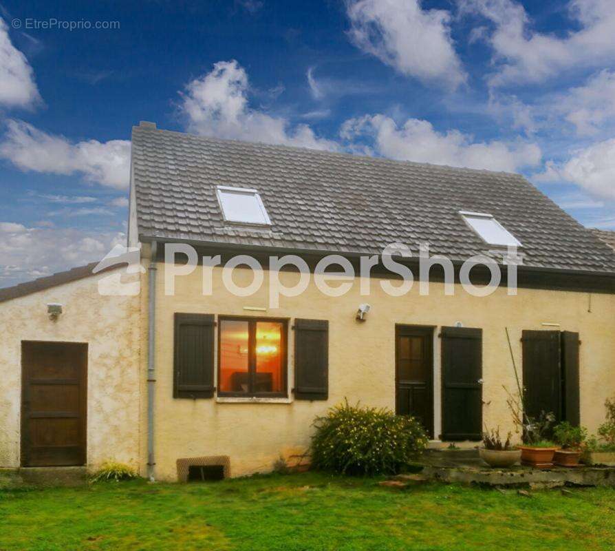 Maison à SAINT-MARTIN-LA-GARENNE