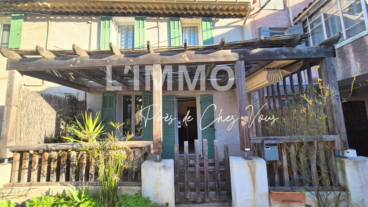 Maison à LA DESTROUSSE