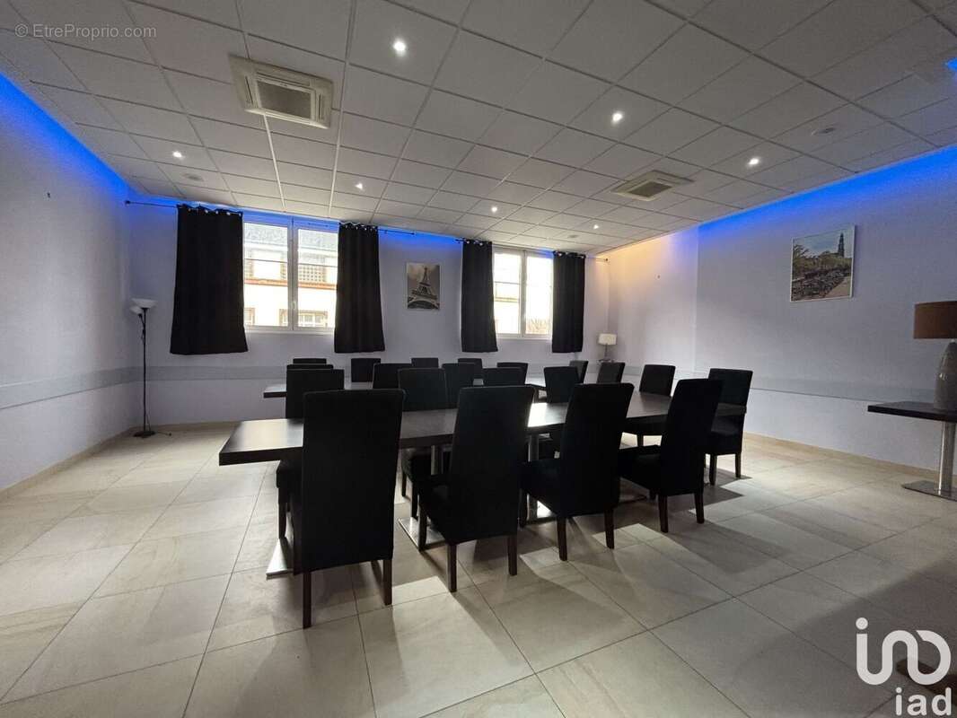 Photo 9 - Commerce à CHATEAUNEUF-SUR-LOIRE