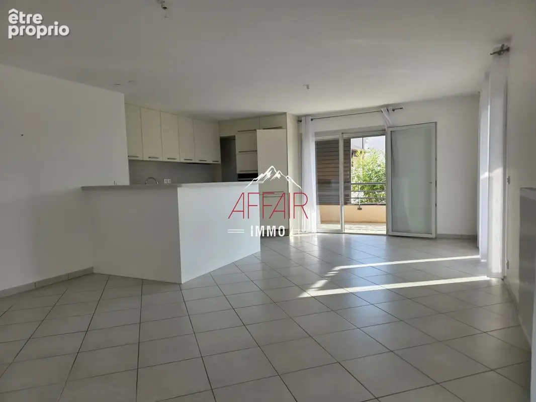 Appartement à FEIGERES