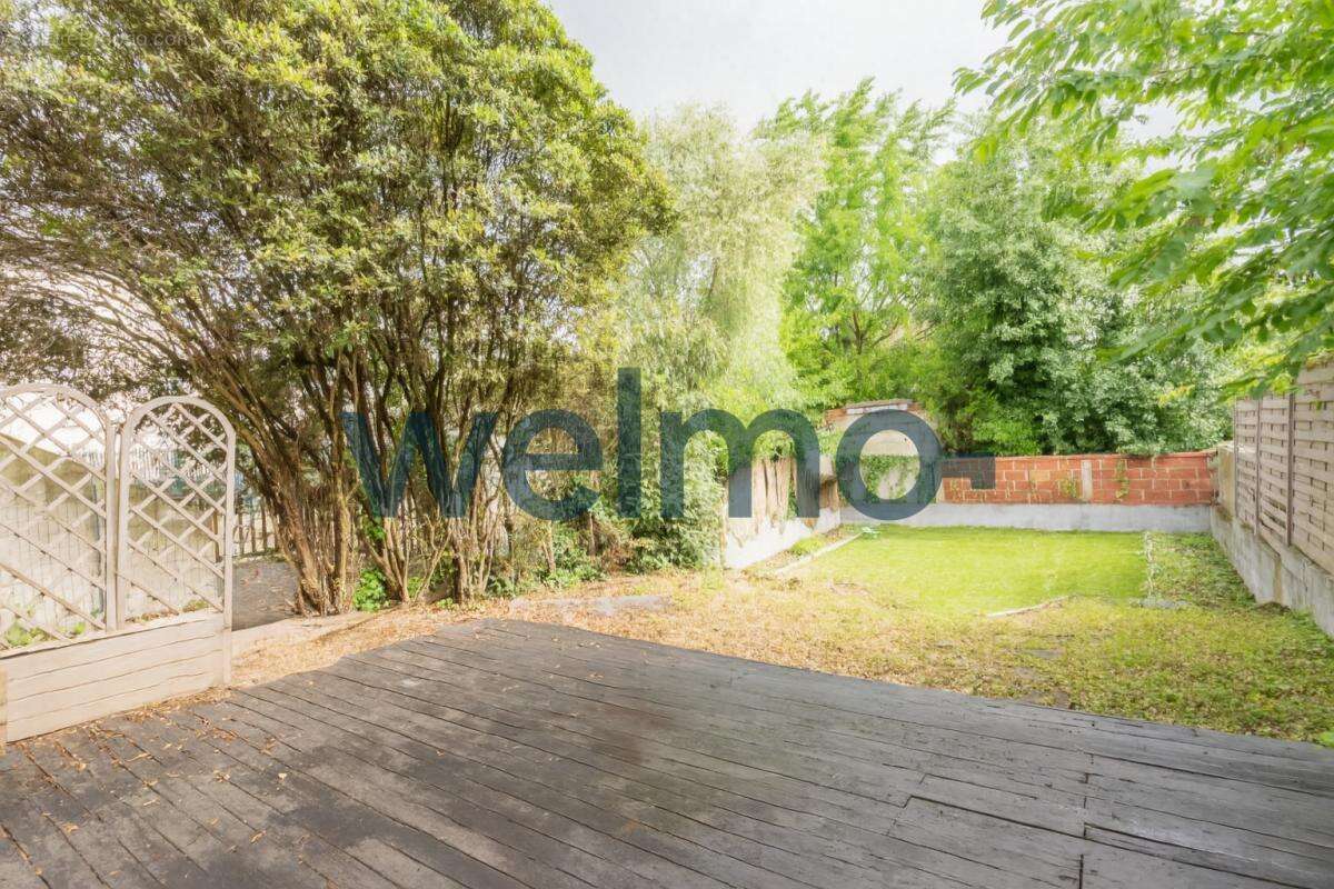 Maison à LE BLANC-MESNIL