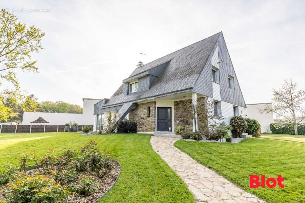 Maison à JANZE
