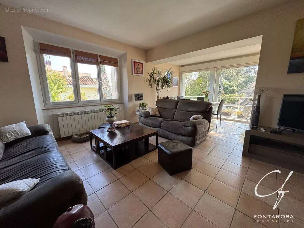 Maison à SAINT-RAPHAEL