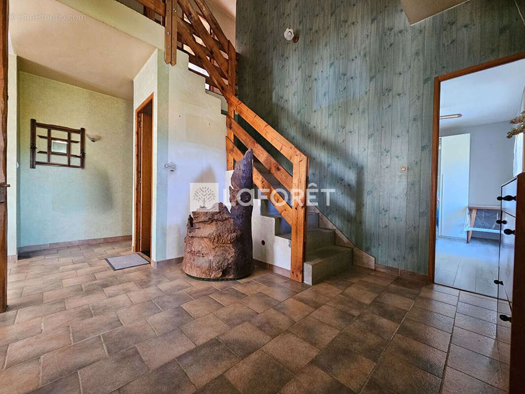 Maison Agnetz 7 pièce(s) 152 m2 - photo 4