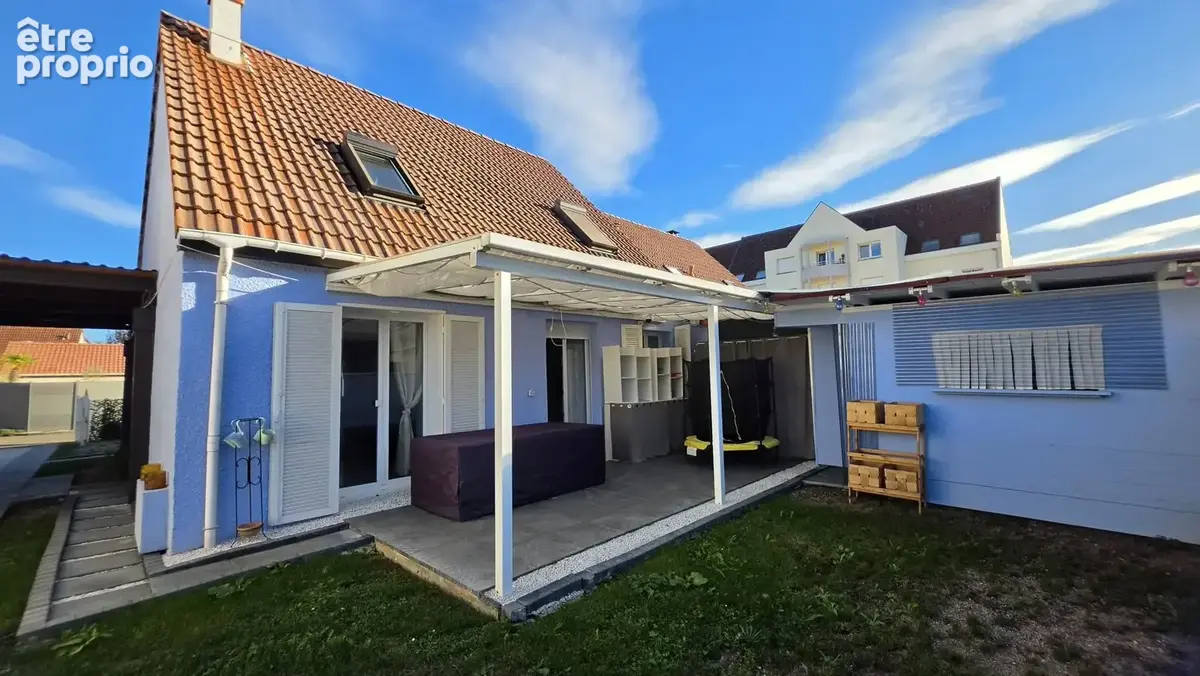 Maison 5 pièces 97 m² à vendre à Saint-Louis (68300) - photo 2