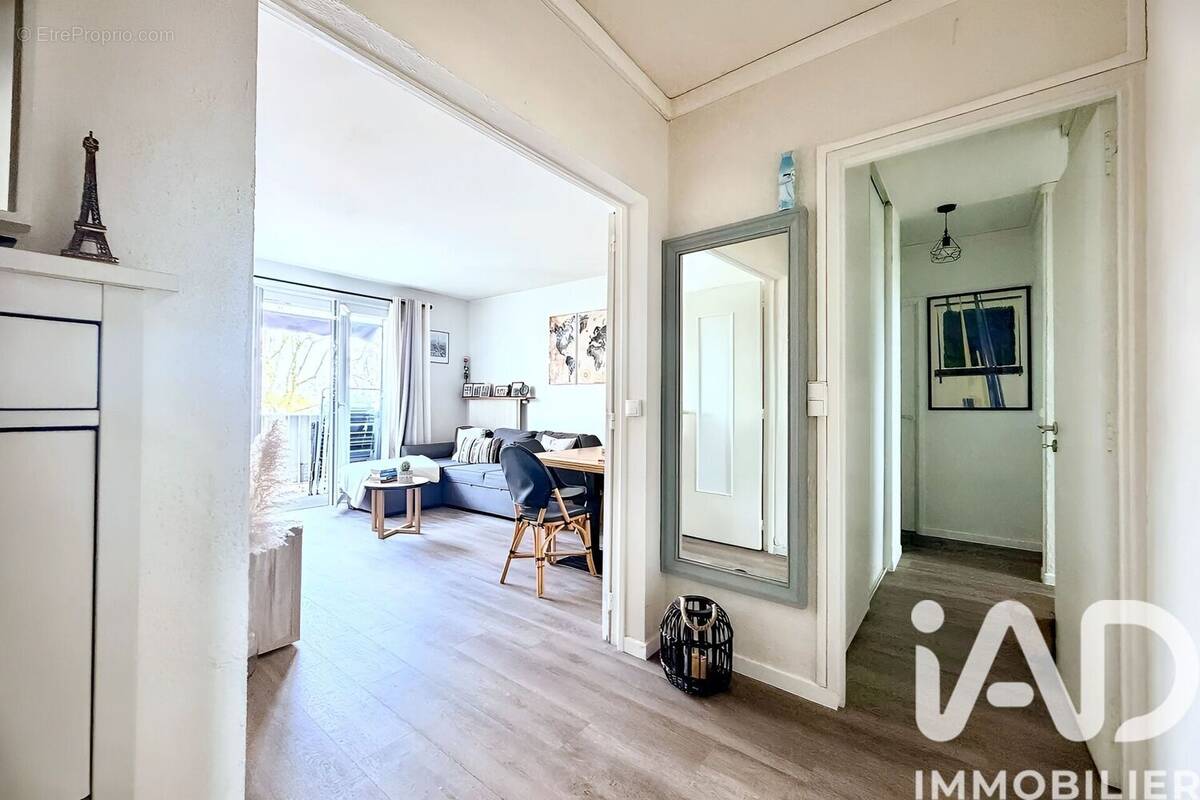 Photo 1 - Appartement à L'HAY-LES-ROSES