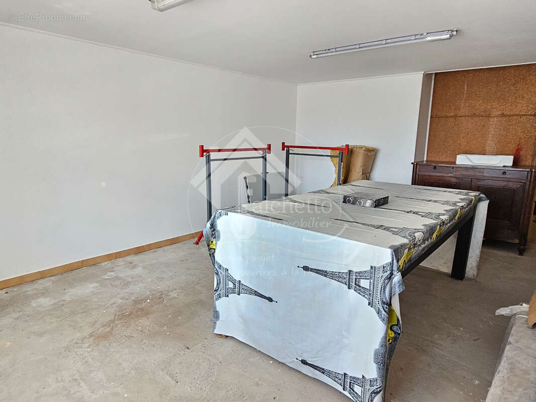 Maison à SAINT-LEON