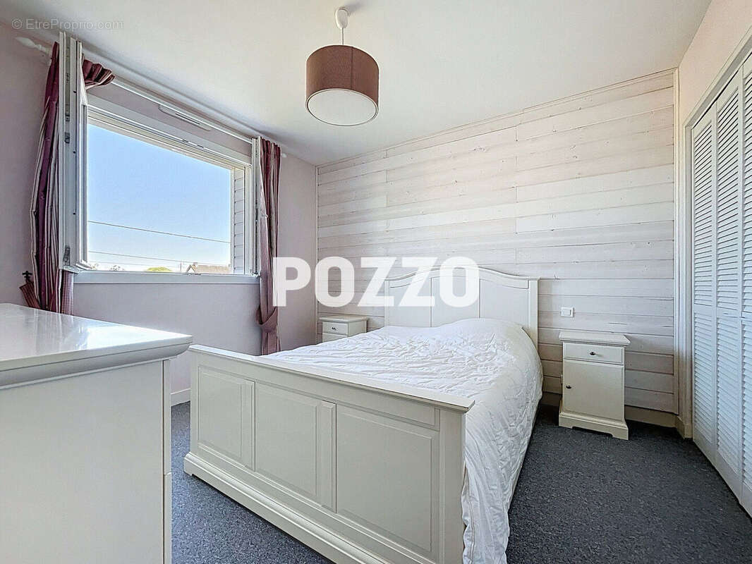 Maison à SAINT-PLANCHERS