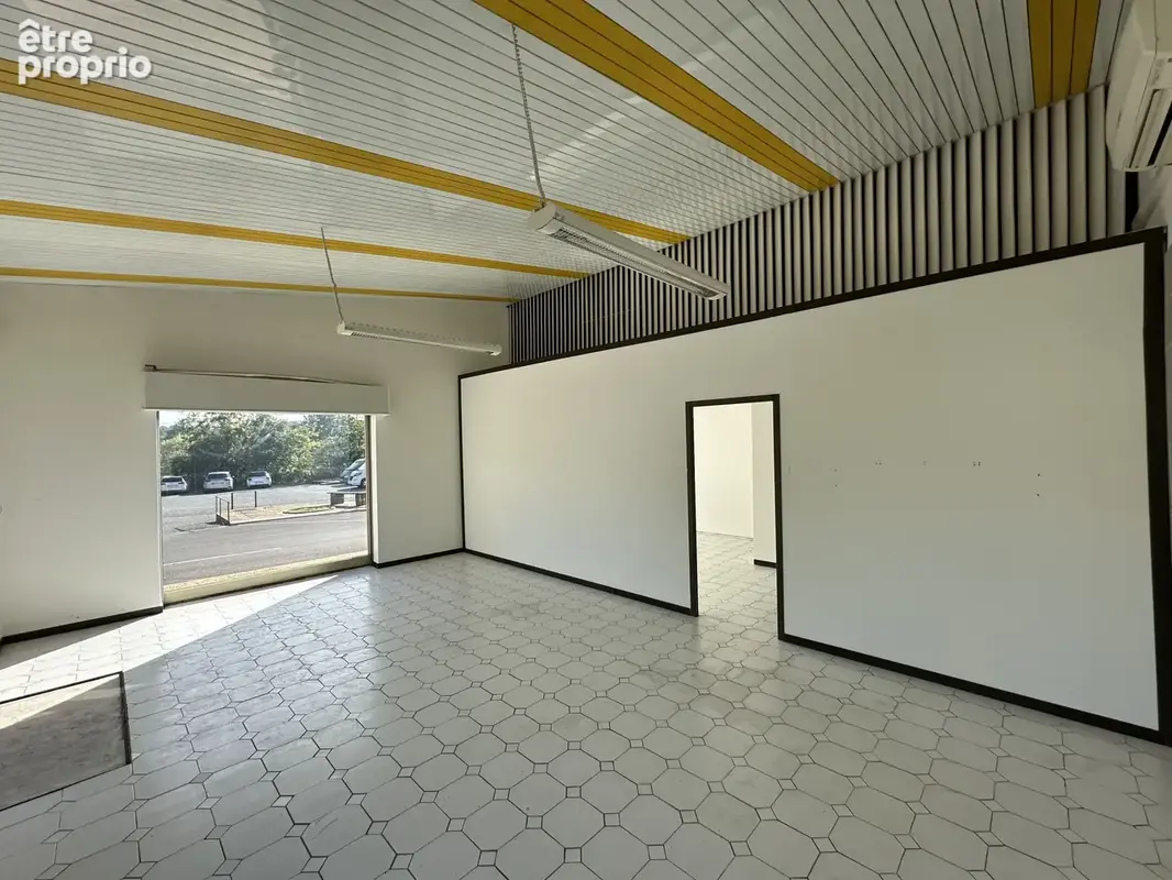 Centre commercial 1436 m2 à Montauroux - photo 28