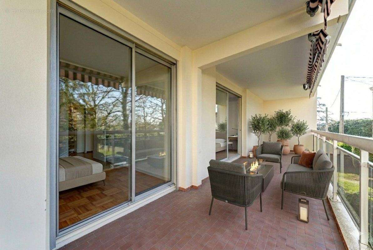 Appartement à CALUIRE-ET-CUIRE