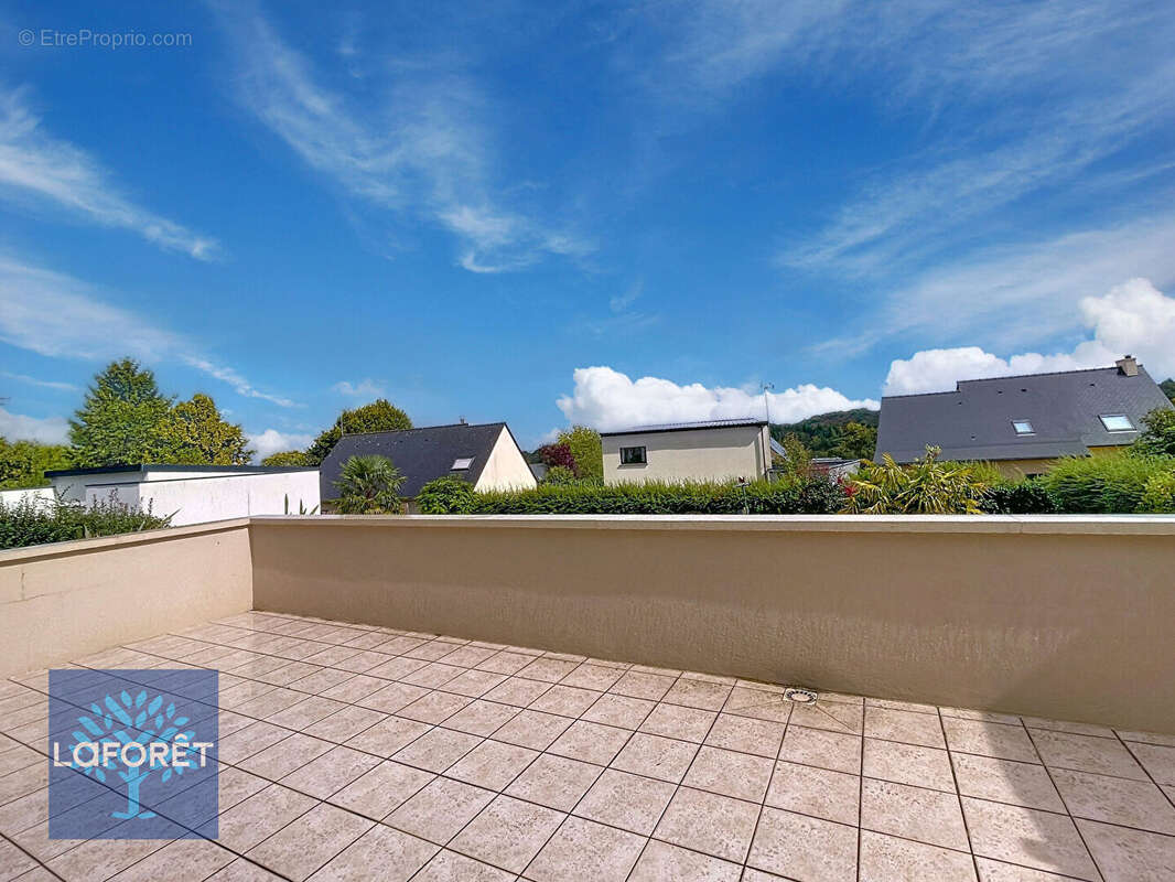 Maison à LA BOUEXIERE