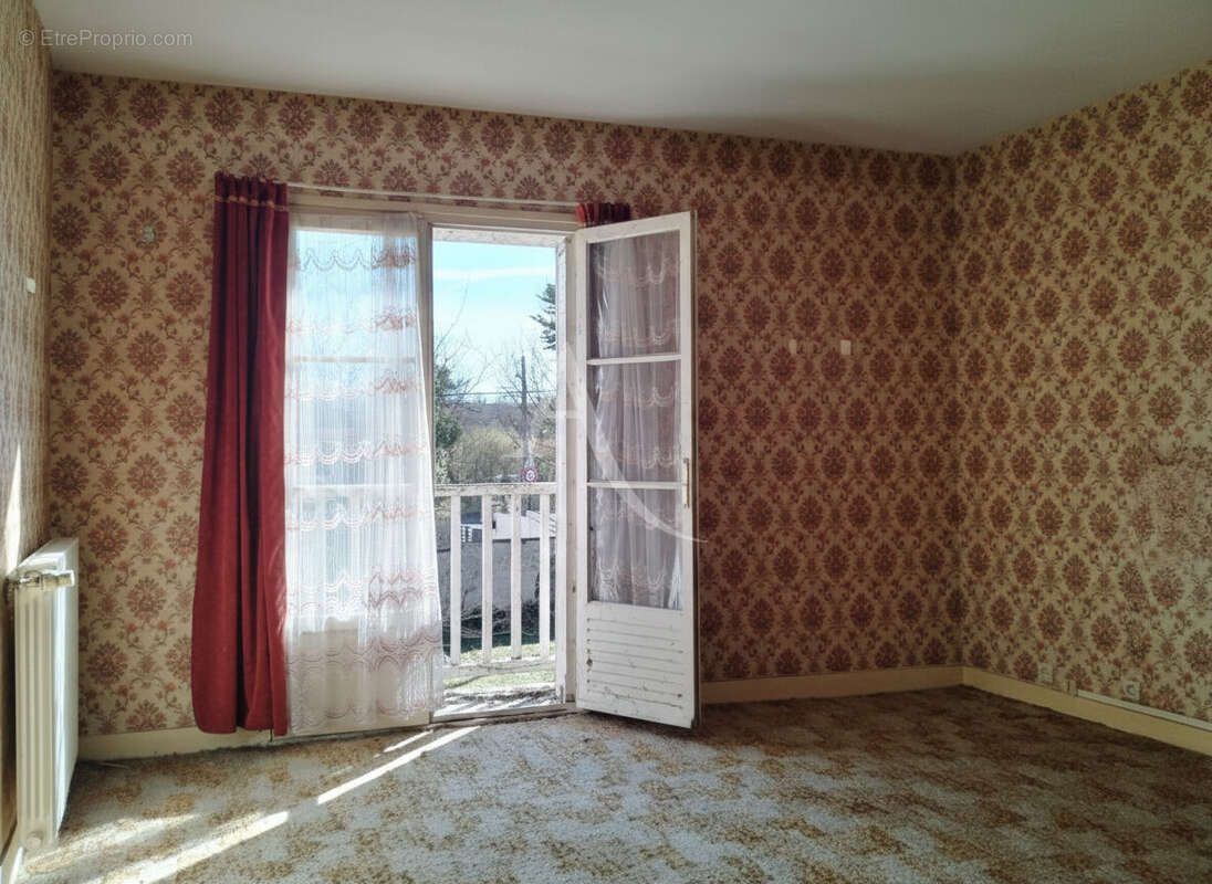 Maison à VARREDDES