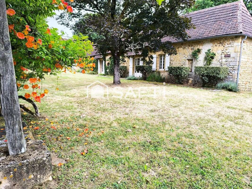 Photo 2 - Maison à FLEURAC