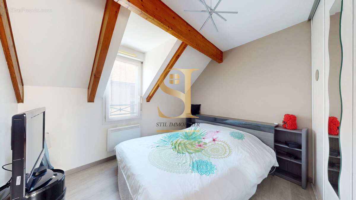 Appartement à LINAS