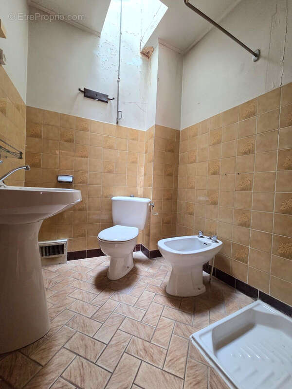Beau potentiel pour cette maison de village - photo 12