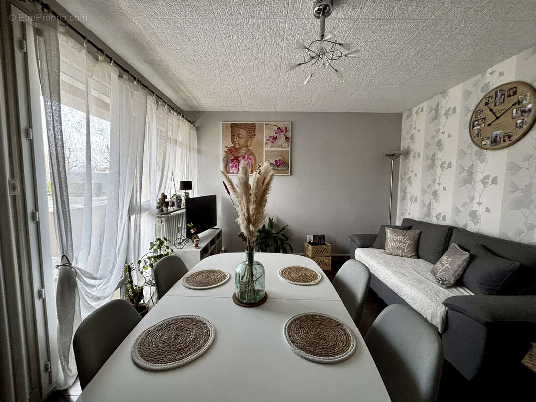 Appartement à FIRMINY