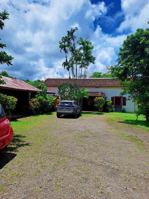 Maison à SAINT-JOSEPH