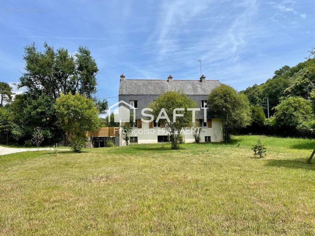 Photo 1 - Maison à SAINT-AVE