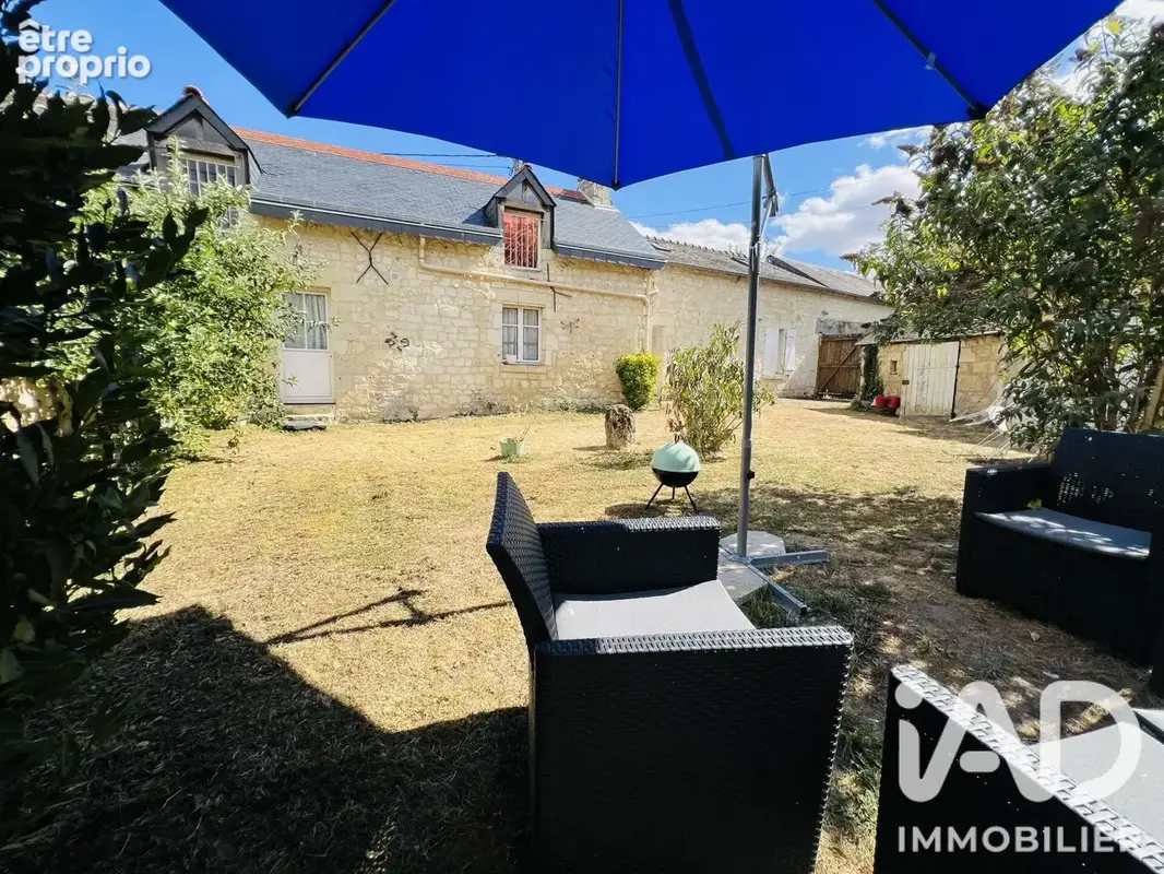 Photo 1 - Maison à CHINON