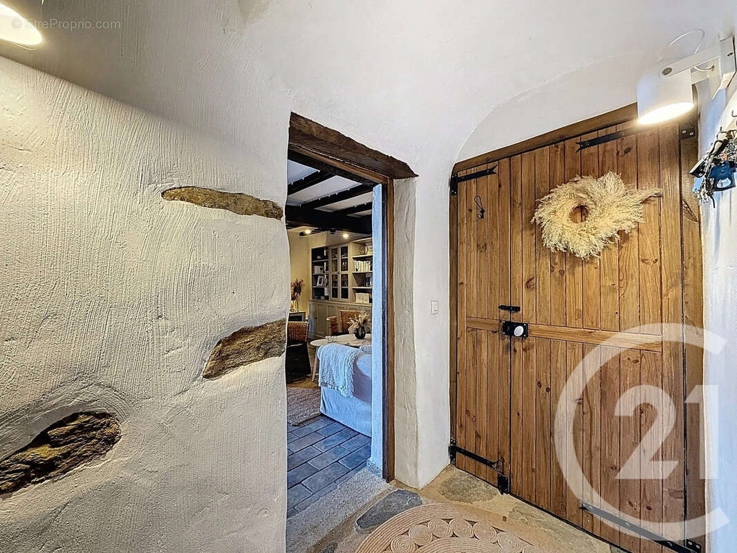 Maison à SAN-GIOVANNI-DI-MORIANI