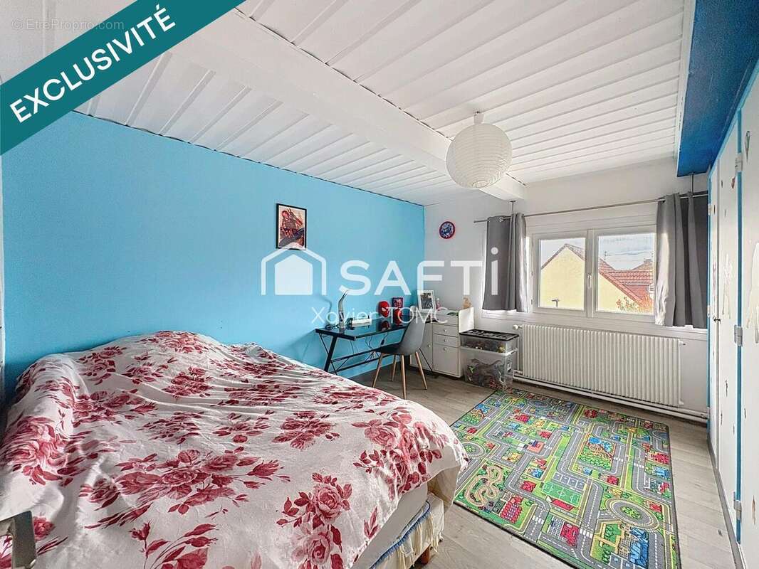 Appartement 115 m² à Roost-Warendin  - photo 8