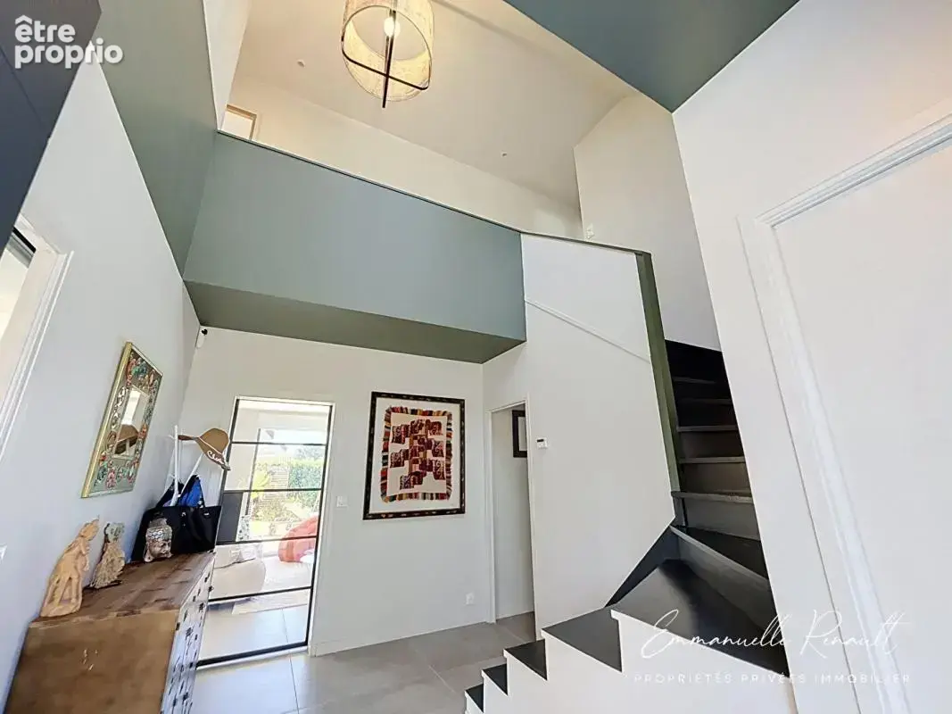 Maison familiale rénovée avec piscine · 165 m² · 5 chambres · Vannes Bernus Conleau - photo 9