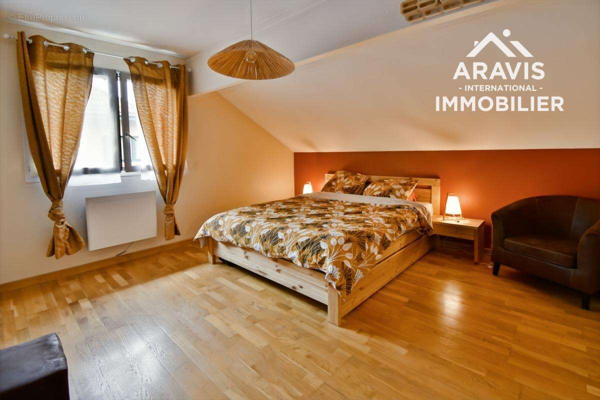 Appartement à DOUSSARD