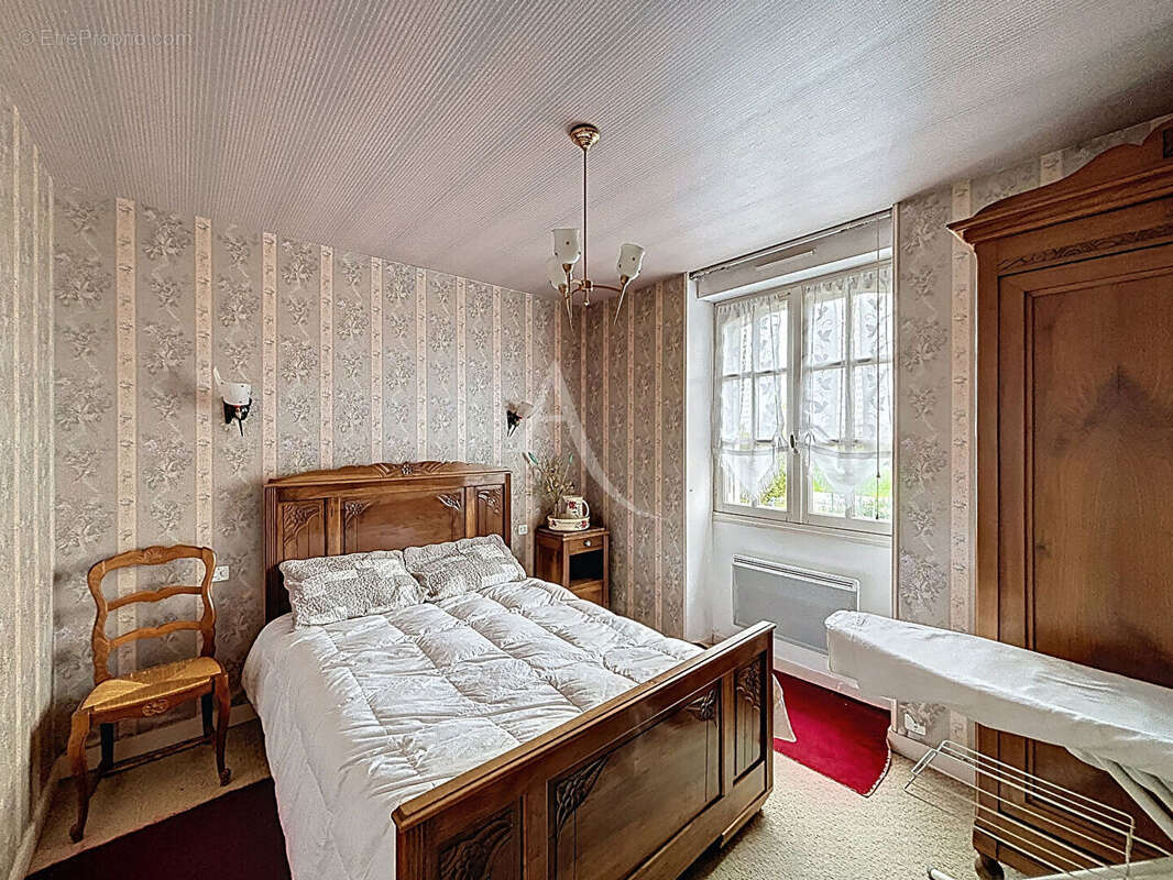 Maison à POMMERIEUX