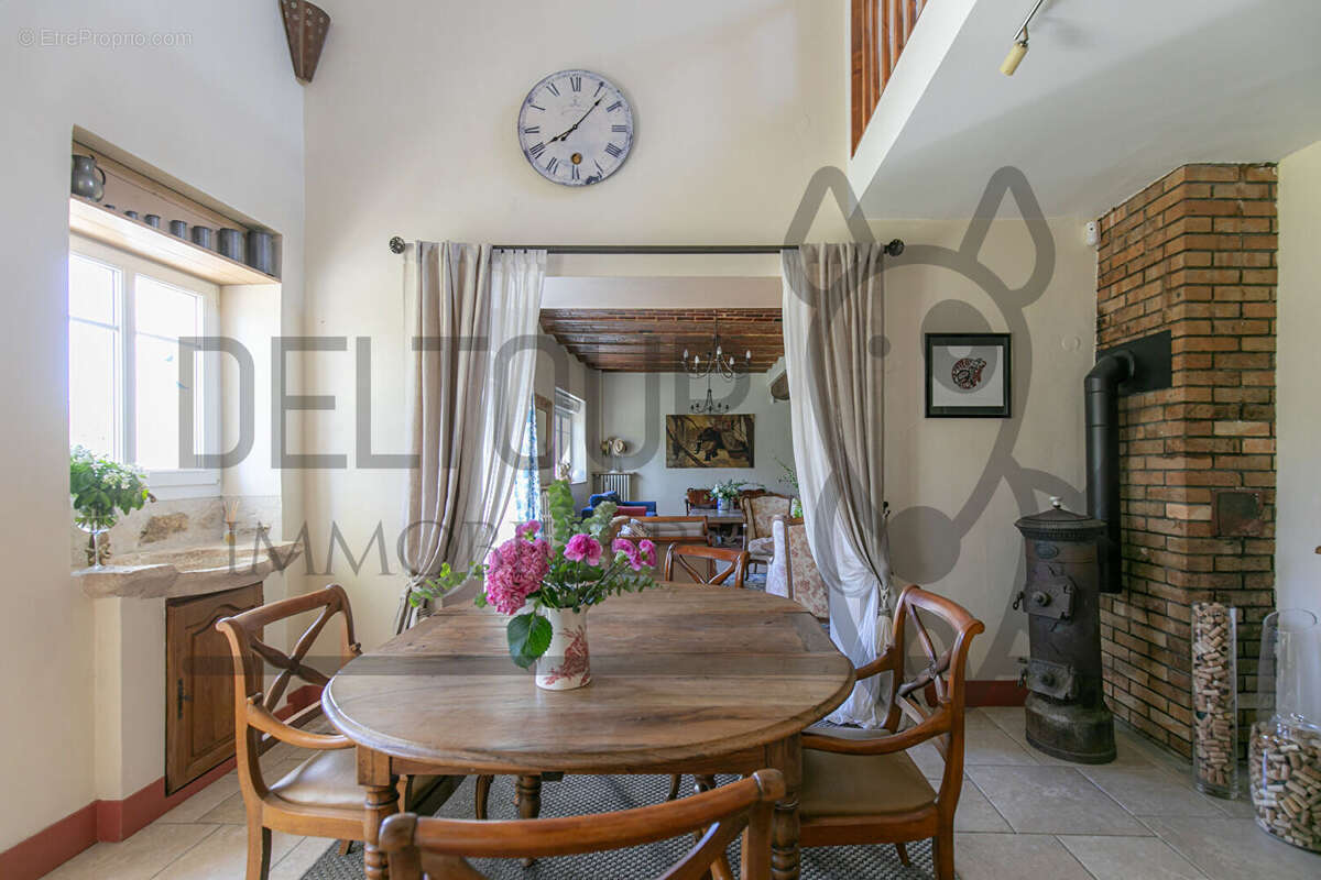 Maison à FAREMOUTIERS