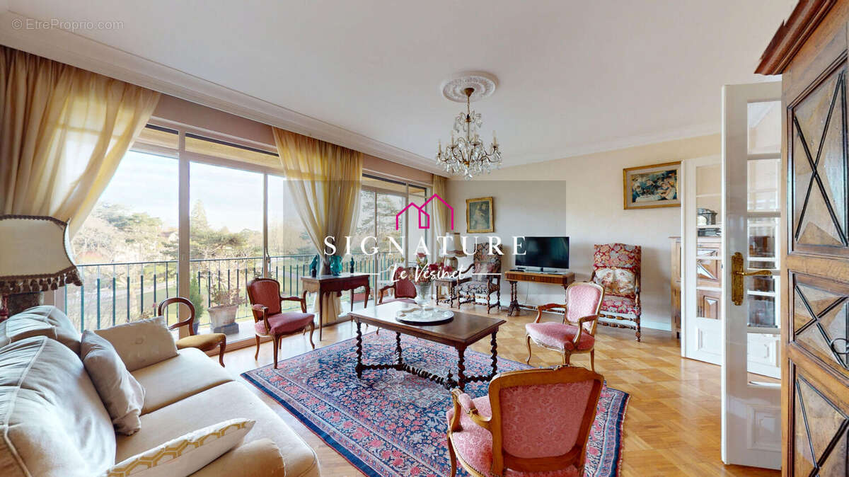 Appartement à LE VESINET