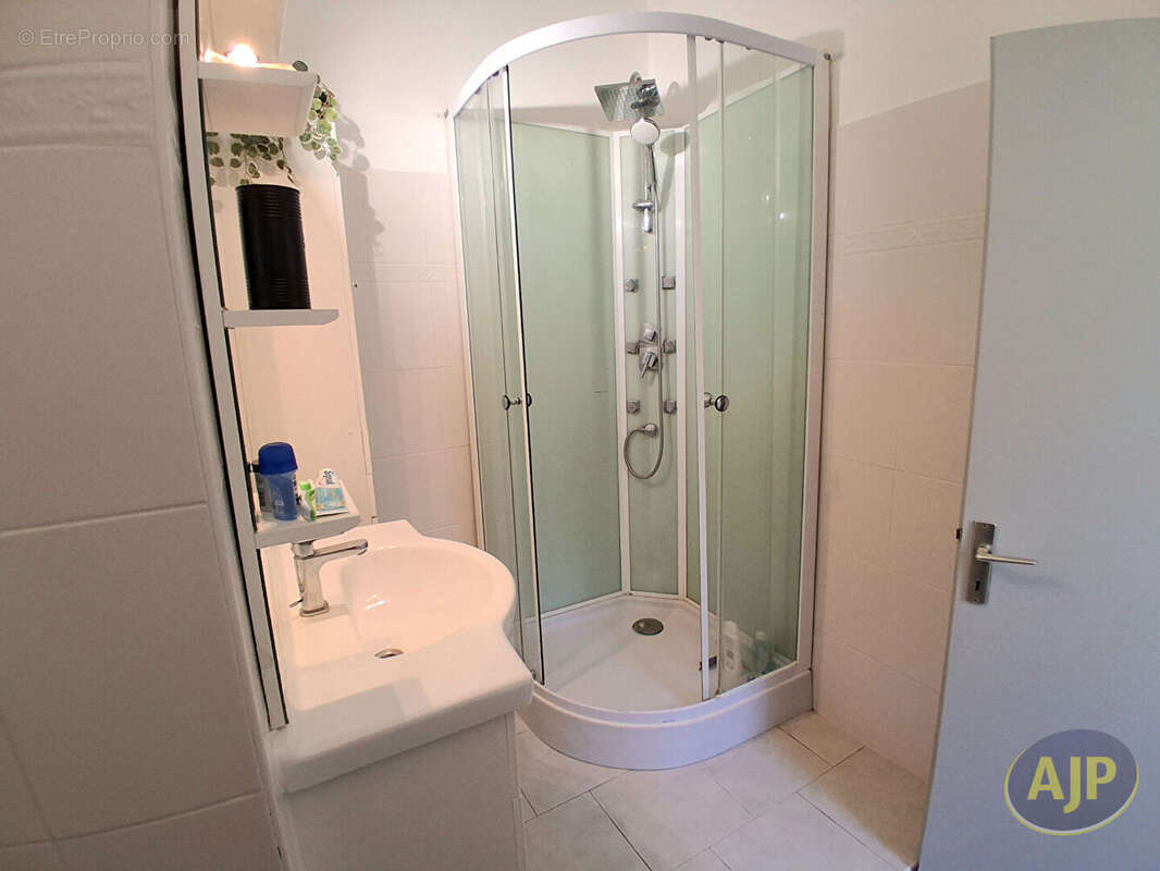 Appartement à SAINTES