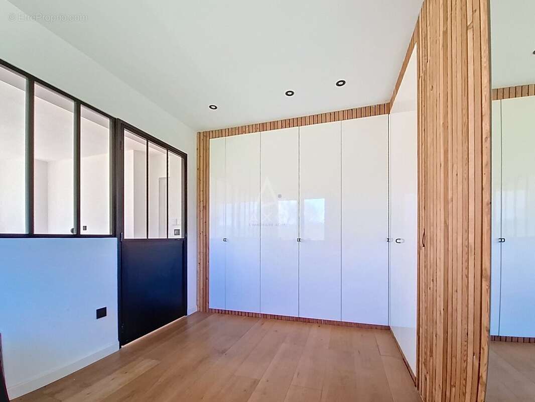 Maison 221 m² à Barzun  - photo 10