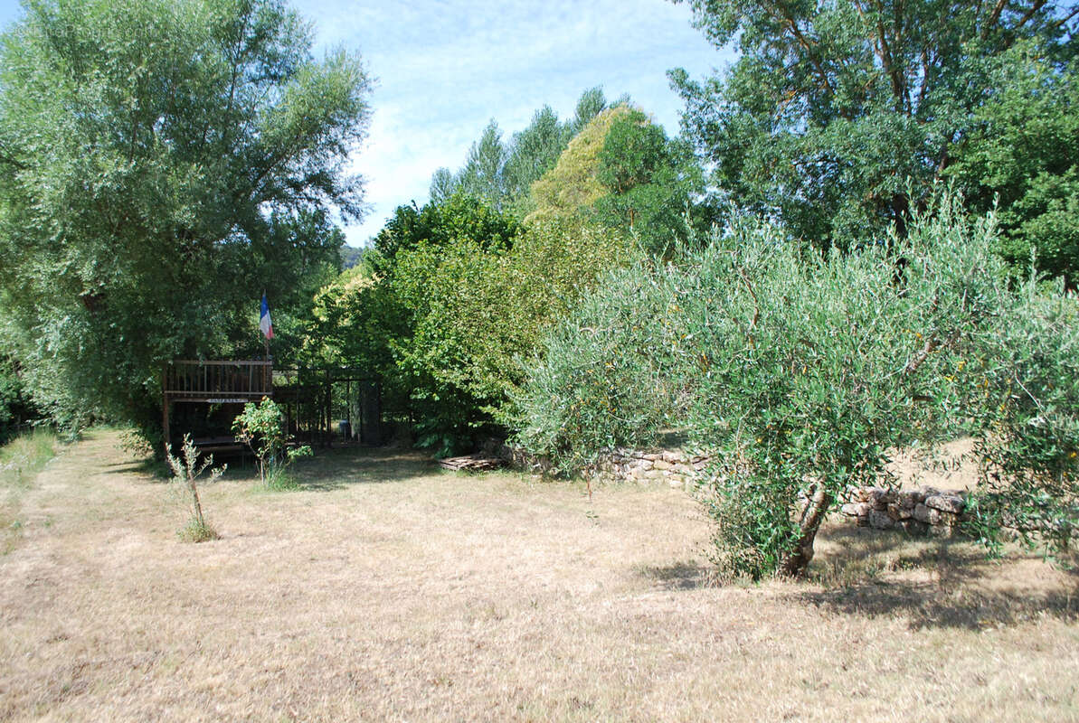 Maison à SALERNES