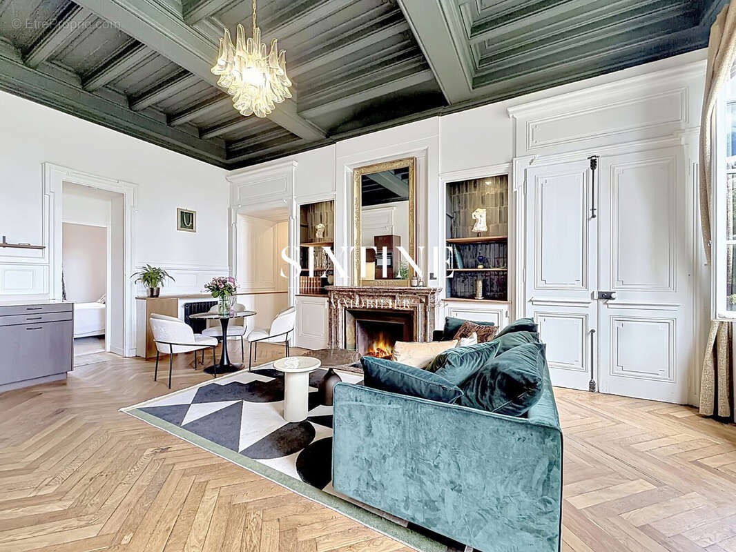 Appartement à SAINT-CYR-AU-MONT-D'OR