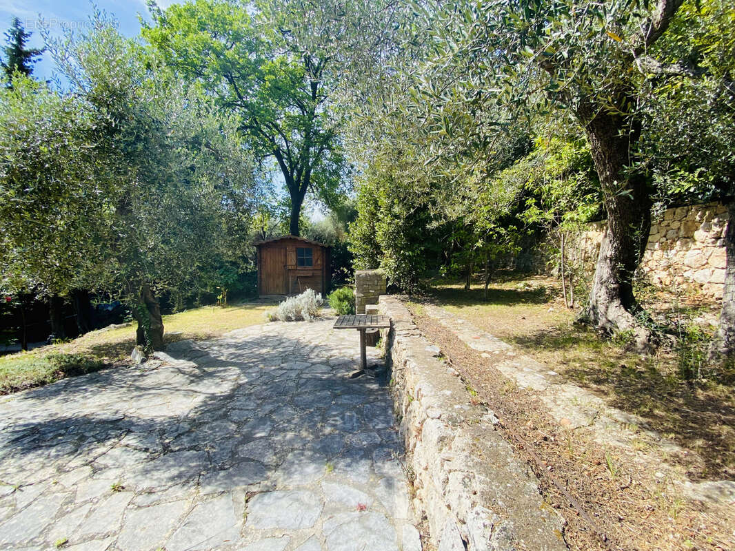 Maison à SPERACEDES