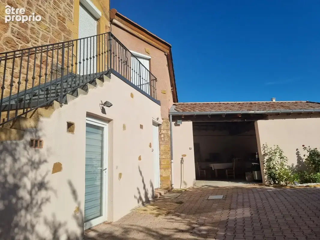 Photo Maison à Arnas au prix de 460 000€