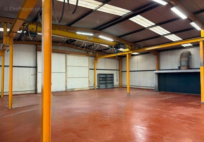 Commerce à ISBERGUES