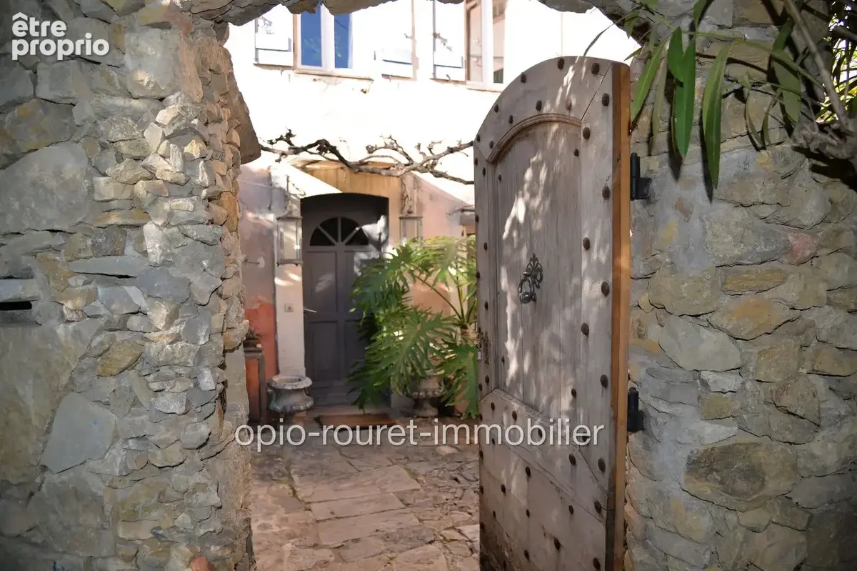 Maison 4 pièces 105 m² à vendre à Le Rouret (06650) - photo 5