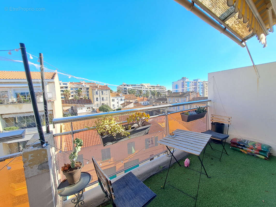 Appartement à HYERES