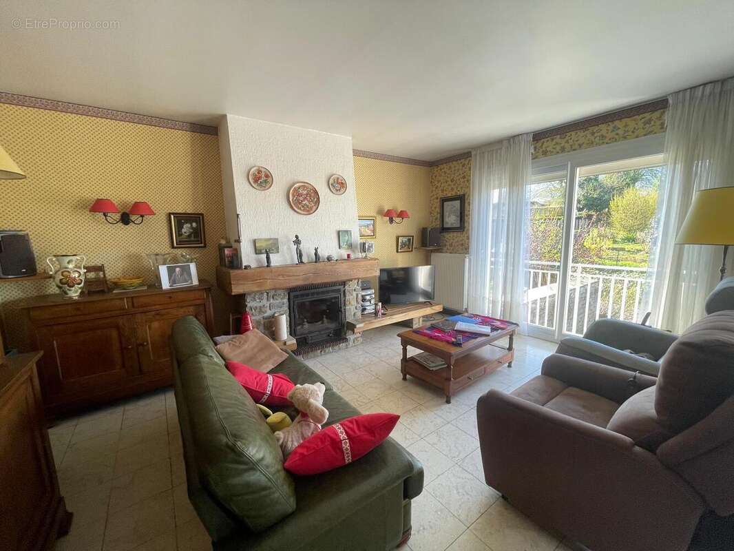 Maison 180 m² à Renwez  - photo 45