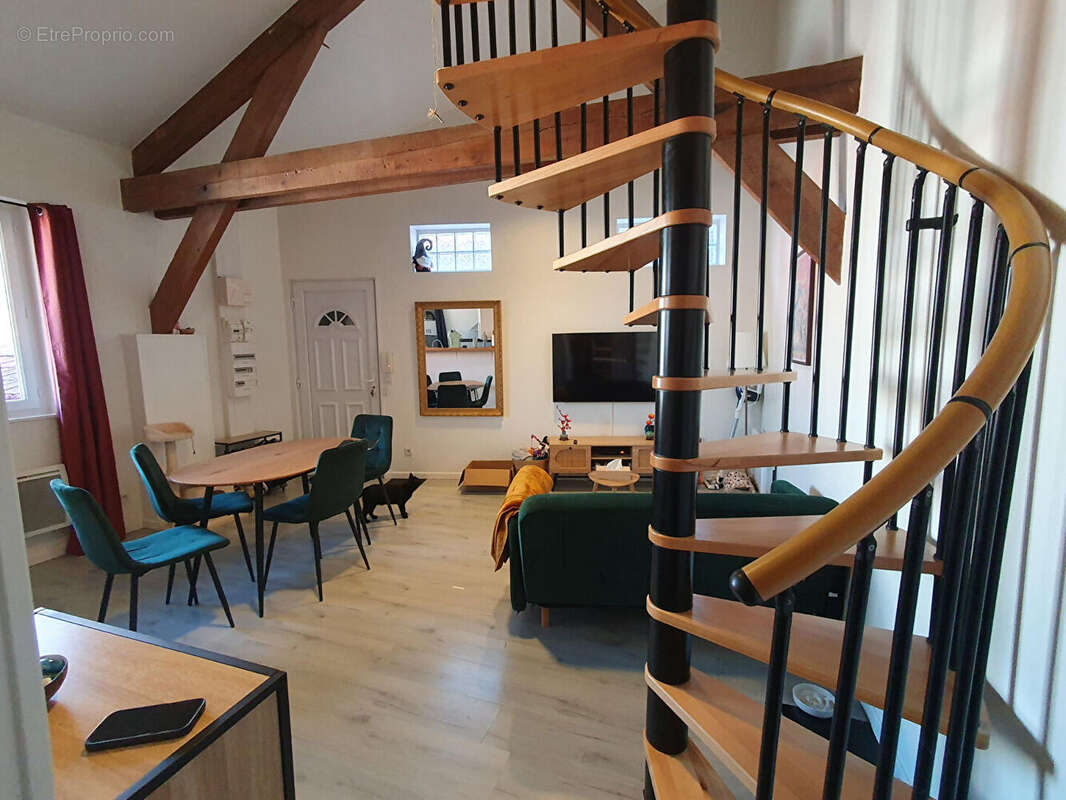 Appartement à SAINT-QUENTIN